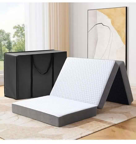 Photo of free Foldable mattress and base (Balham SW12) #4