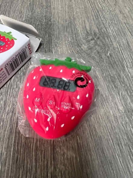 Photo of free Magnetic Digital Kitchen Timer. Never used. (Southsea PO4) #3