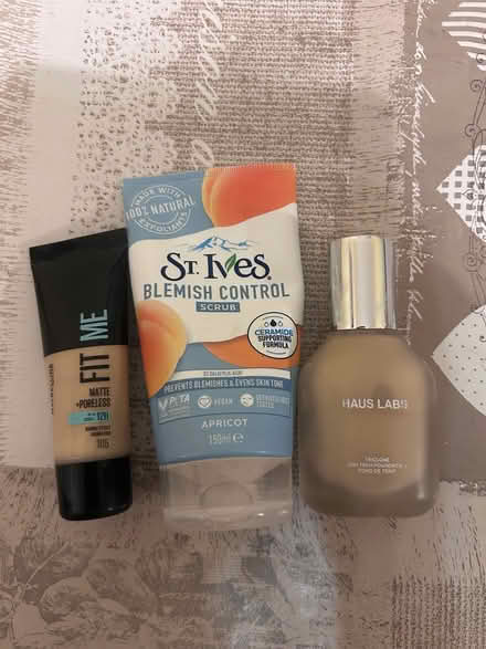 Photo of free Cosmetics, beauty products (Iver UB8) #1