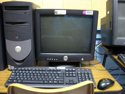 Photo of old PC so I can learn how to programme (Queenstown Road SW8) #1