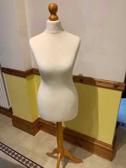 Photo of free Display Mannequin (Altrincham, WA15) #1