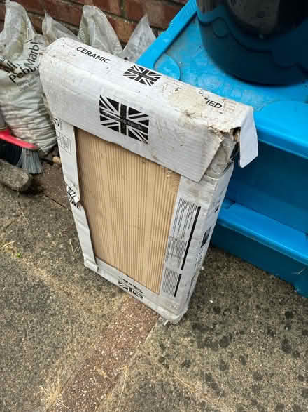 Photo of free Marble look tiles x5 (Furze Platt SL6) #1