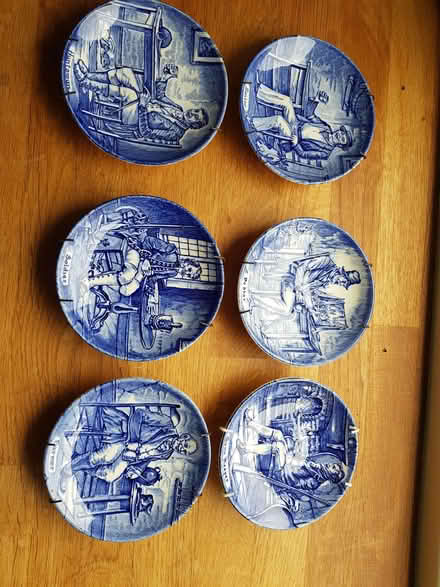 Photo of free Set 6 'Wedgewiood' plaques (Kendal LA9) #1
