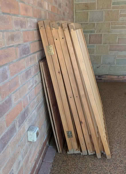 Photo of free Sturdy Wooden Frames (Interior Use) (Kenilworth CV8) #4