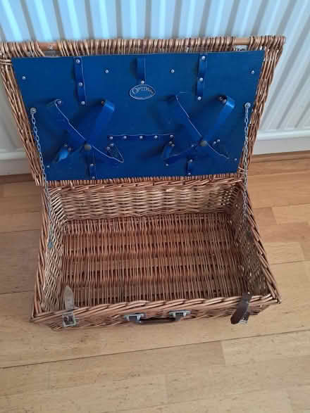 Photo of free Picnic basket (N21) #3
