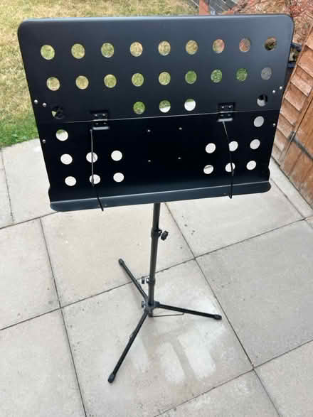 Photo of free Music Stand (LE9 Stoney Stanton) #1