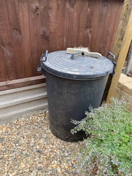 Photo of free Assorted garden bits (Upper Brent’s ME13) #1
