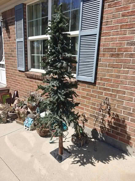 Photo of free Porch Alert (Near 92nd and Sheridan) #4