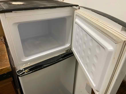 Photo of free Fridge Freezer (Glasgow Southside G42) #2
