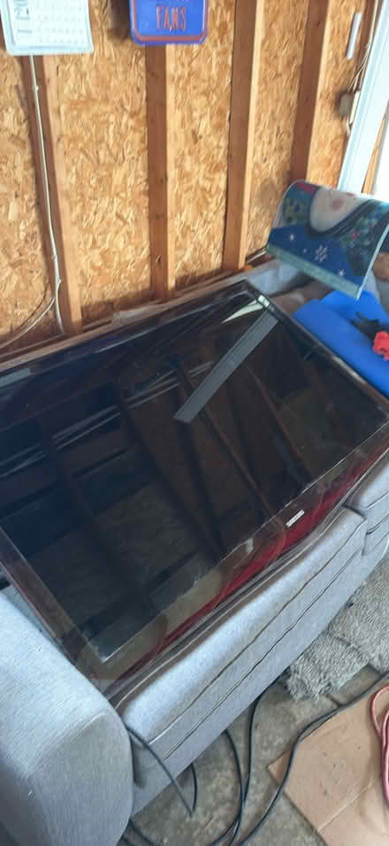 Photo of free Samsung 60 inch tv (Anderson Indiana) #1