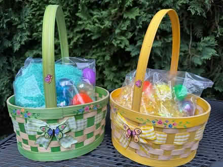 Photo of free Cute Easter stuff and egg dish 🐣 (Glencoe, IL) #3