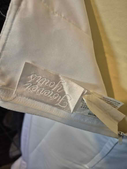 Photo of free Wedding Dress - needs straps (Hollinswood TF3) #3