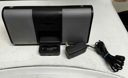 Photo of free inMotion iM310 iPod Player (Castro Valley) #1