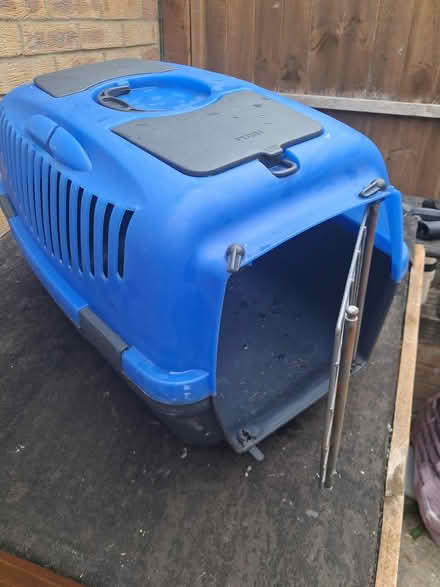 Photo of free Pet carrier (Eaton Bray LU6) #2