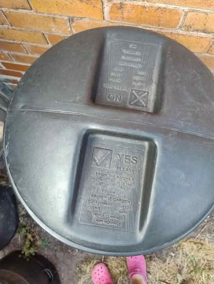 Photo of free Compost bin/strawberry tower (Bentilee ST2) #1