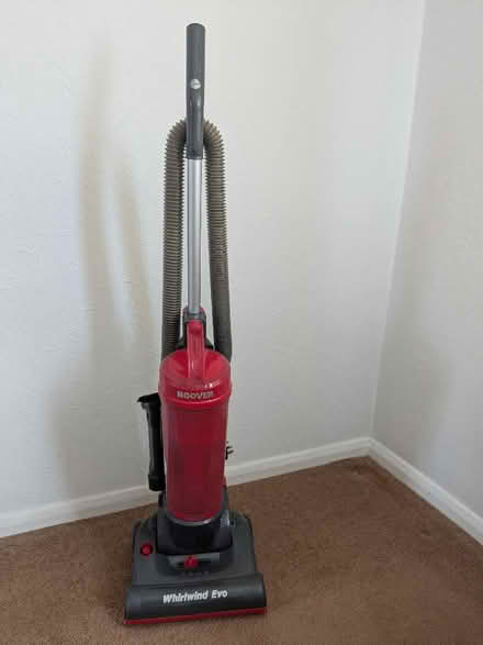 Photo of free Hoover Vacuum Cleaner (Biggleswade SG18) #1