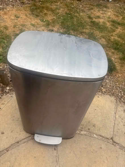 Photo of free 100 litre kitchen bin (Wollaton NG8) #2