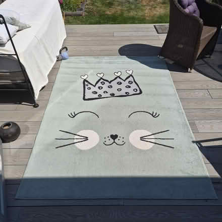 Photo of free Children's novelty large rug (South Merton SM4) #2