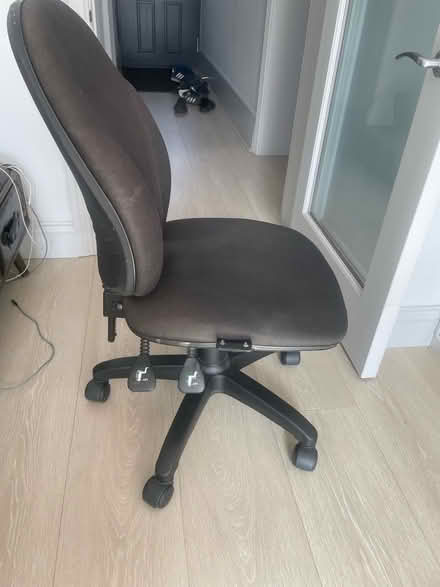 Photo of free Black office swivel chair (Hampton Hill TW12) #2
