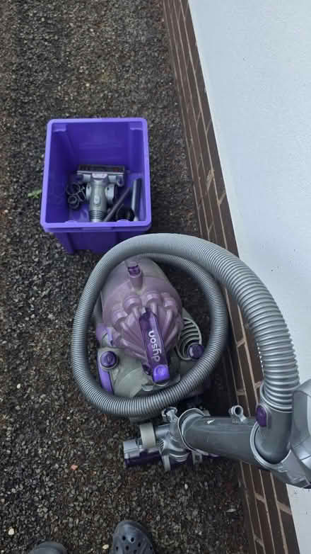Photo of free Working dyson (Cheltenham GL53) #1