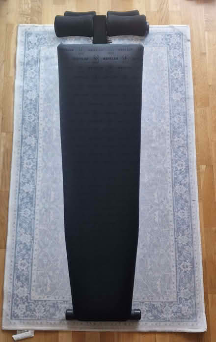 Photo of free Sit up bench (Walworth SE17) #1