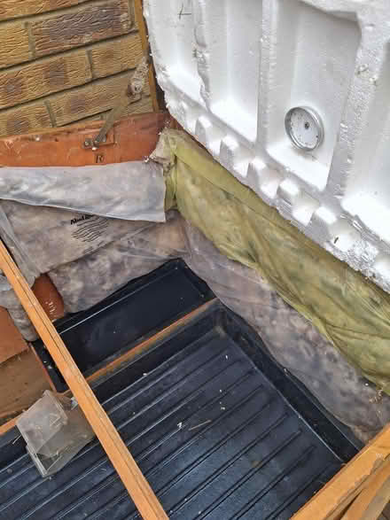 Photo of free Rabbit hutch (Eaton Bray LU6) #2