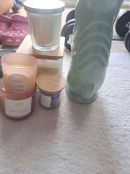 Photo of free Candles and ornaments (Luton LU4) #1