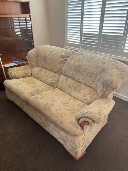 Photo of free Sofa (Hertsmere WD6) #1