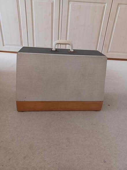Photo of free Sewing Machine (Huddersfield HD2) #2