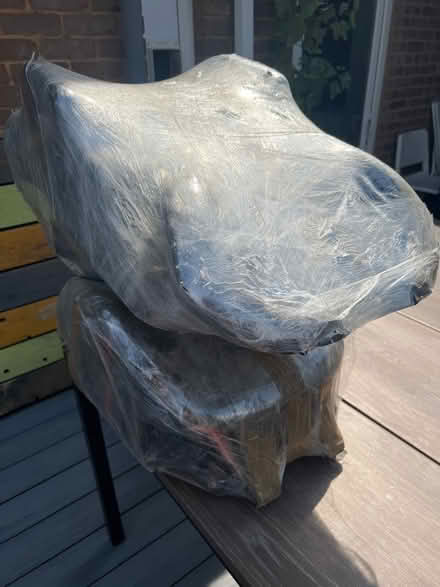 Photo of free Child car seats (Creekmoore BH17) #1