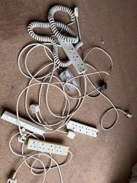 Photo of free Extension cables (Dagenham RM9) #1