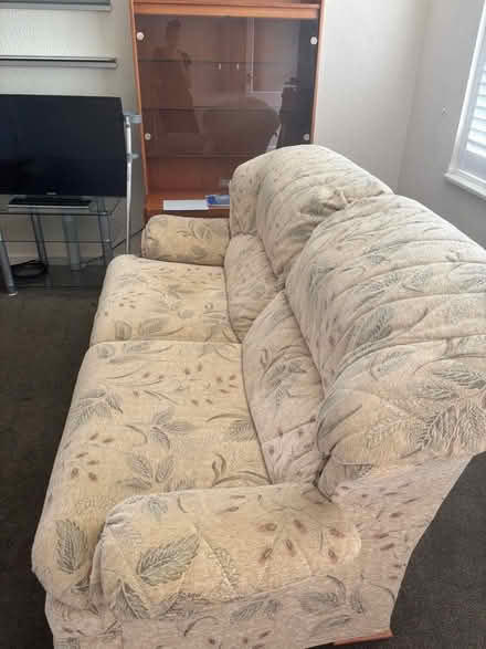 Photo of free Sofa (Hertsmere WD6) #2