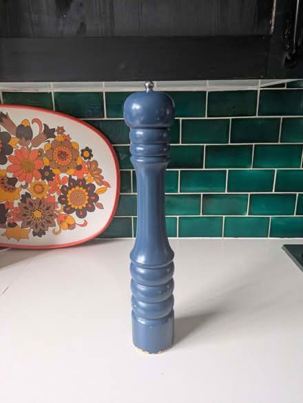 Photo of free Tall pepper mill (Earwig Corner BN7) #1