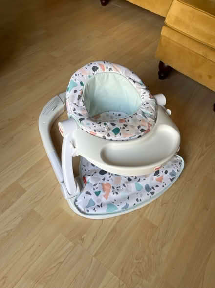 Photo of free Baby Seat (Houghton Regis LU5) #1
