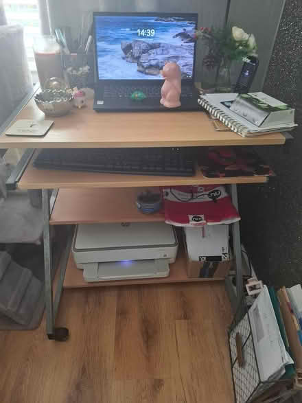 Photo of free Computer Desk (Livingston) #1