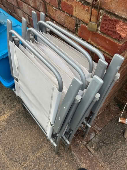 Photo of free 4 garden foldable chairs (Furze Platt SL6) #1
