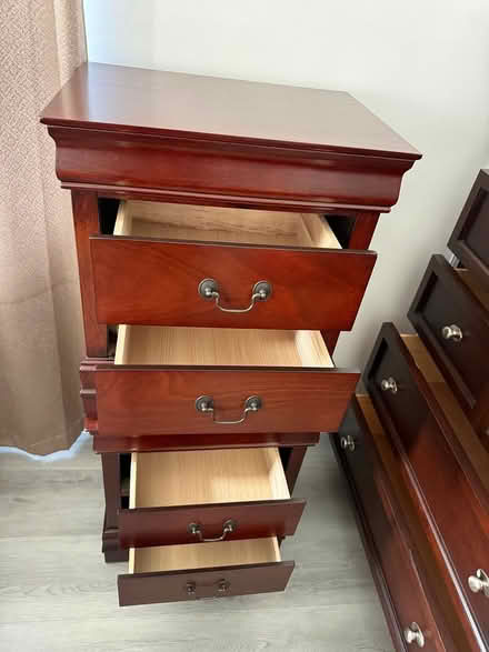 Photo of free Home furniture (South glendale) #1