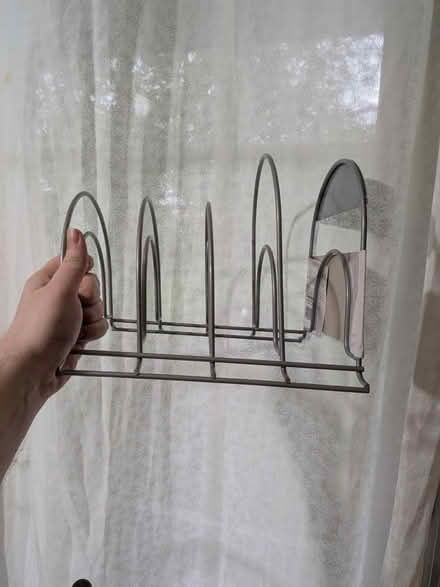 Photo of free Pan Rack (60193 near Schaumburg HS) #1