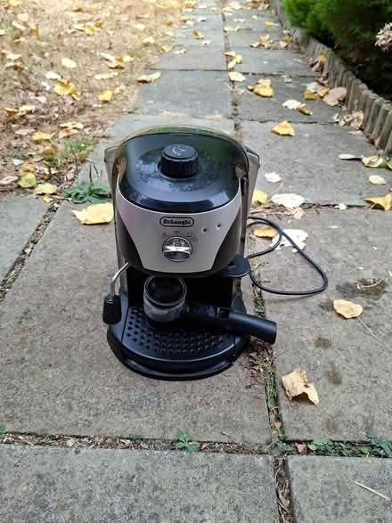 Photo of free DēLonghi espresso coffee maker (Drayton PO20) #1