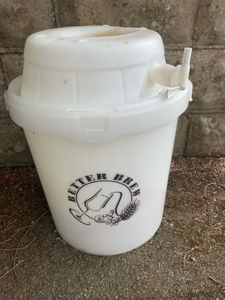 Photo of free Brewing kit (Little Herberts GL53) #1