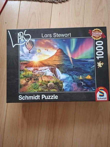 Photo of free A selection of jigsaws (Melbourn Royston SG86) #2