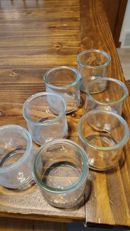 Photo of free 7 Oui yogurt cups (Near Tenney Park) #1