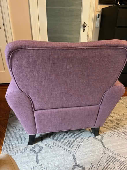 Photo of free Arm chair (11563) #3