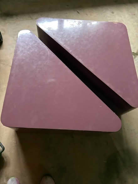Photo of free Coffee table/ bench 🤷♀️ (New Market) #3