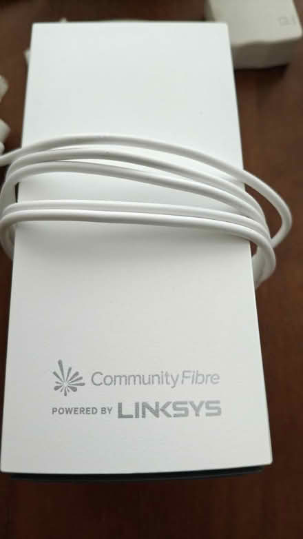Photo of free Varios cables and electronic stuff (Stockwell SW9) #4
