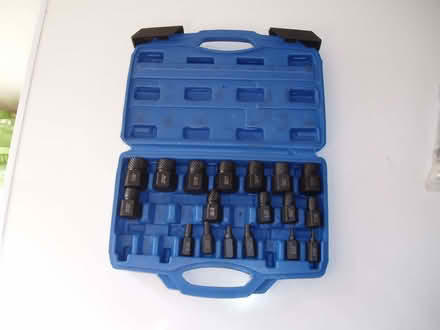 Photo of free Screw Extractor Set Easy Out Drill Bits Bolt Stud Remover (Yateley GU46) #2
