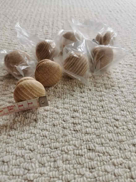 Photo of free 8 wooden door/drawer knobs (Leighton Buzzard LU7) #1