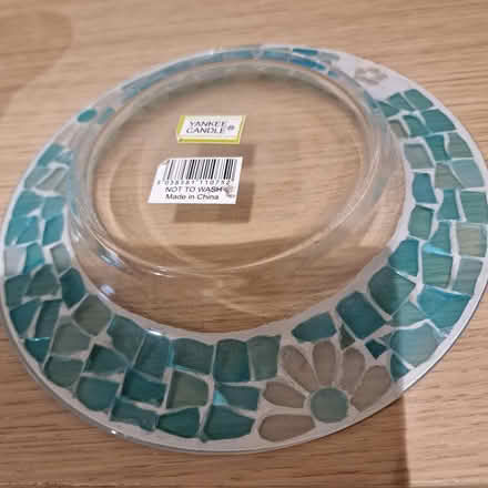 Photo of free Pretty ankee Candle Jar Light (Broadbridge Heath RH12) #3