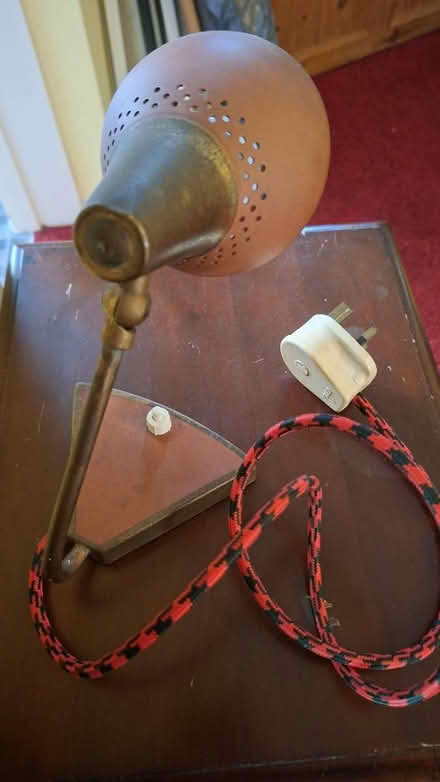 Photo of free Small metal desk lamp (Tunbridge Wells - Dunorlan TN2) #2