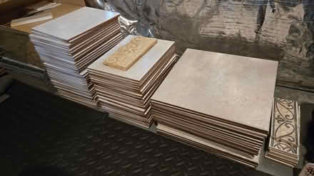 Photo of free 67 Tiles + 16 Bigger Tiles + Minis (River Hill) #1